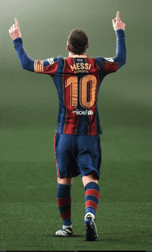 a soccer player with the number 10 on the back of his shirt