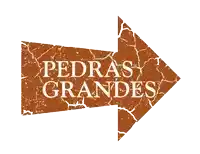 an arrow pointing to the right with the words pedras grandes on it