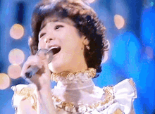 夏の扉 松田聖子 GIF