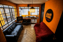 a living room with a sign that says junin sessions