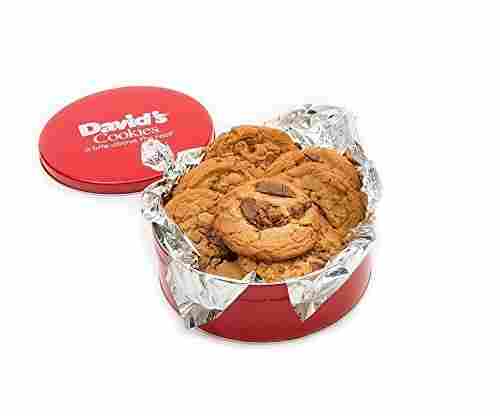 David’s Cookies — Peanut Butter Chunk Fresh-Baked Oversized Decadent Cookie Tin