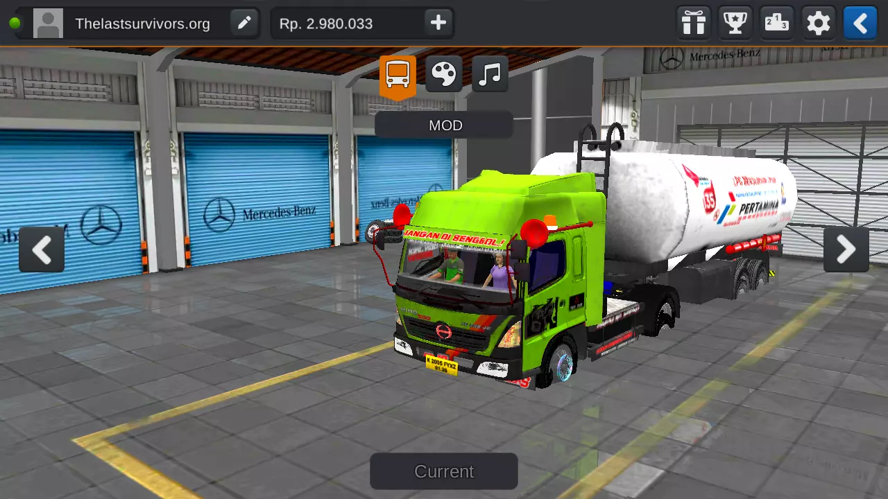 Truck Hino Lohan Trailer Tangki