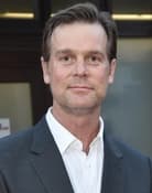 Peter Krause as Nate Fisher