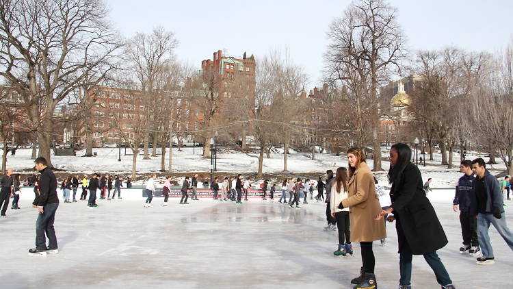 14 best ice skating rinks in Boston