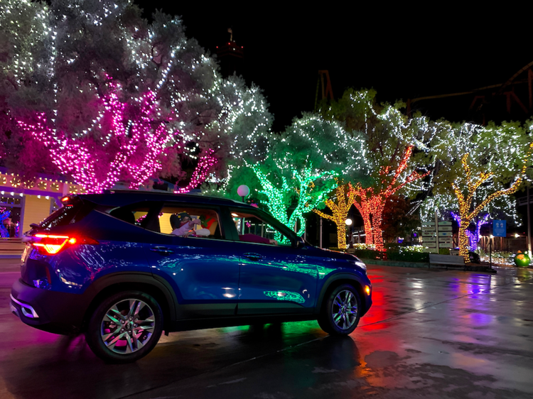 The coolest drive-thru Christmas lights near NYC