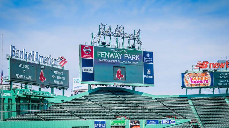 Tour Fenway Park