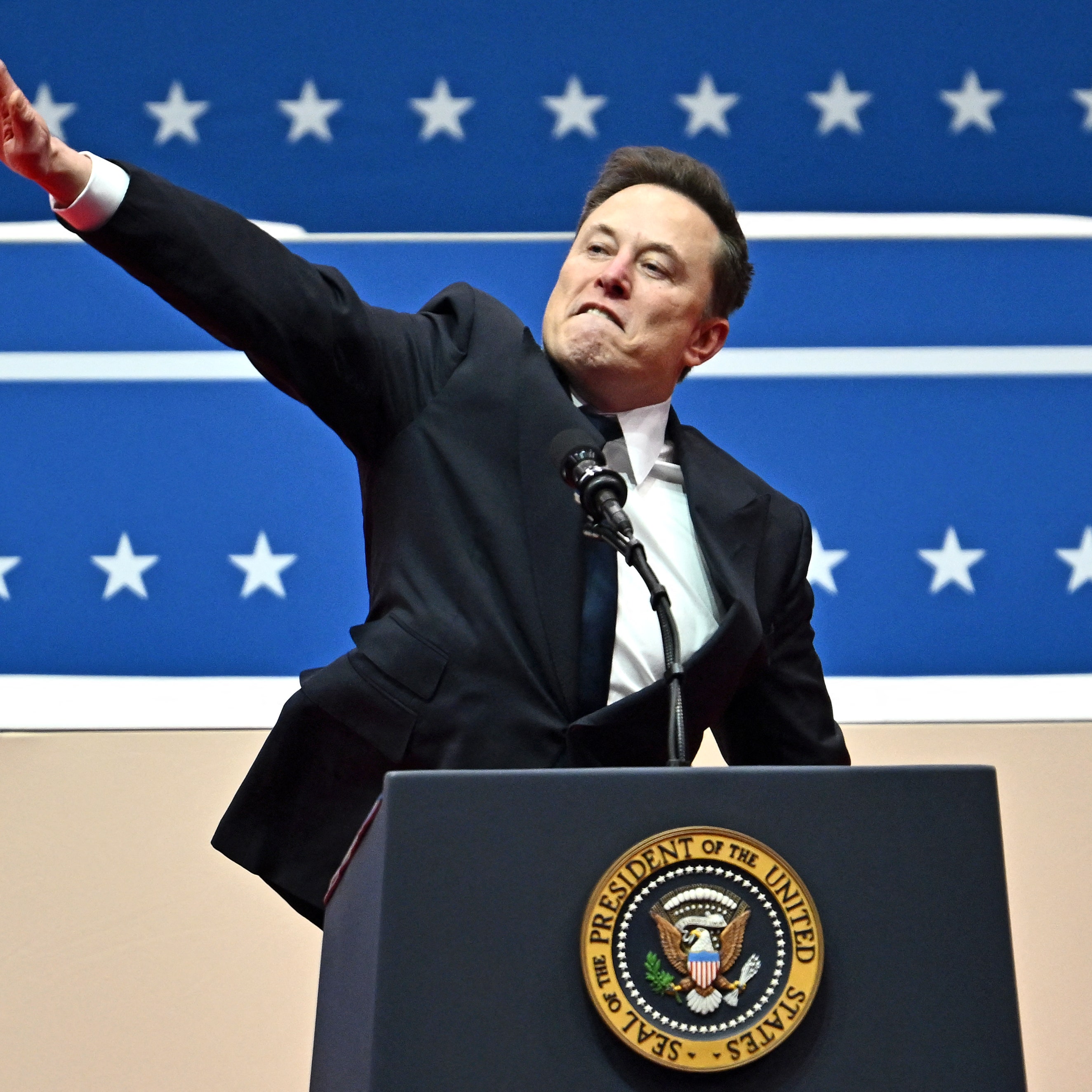 Elon Musk Sure Isn’t Denying That His Inaugural Gesture Was a Nazi Salute