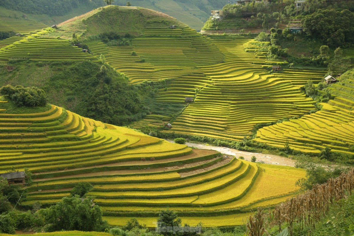 Mê mẩn ngắm tuyệt tác của núi rừng Tây Bắc