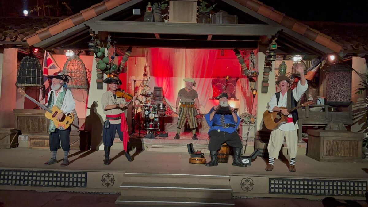 VIDEO: Rusty Cutlass Pirate Band Returns for Mickey's Not-So-Scary ...