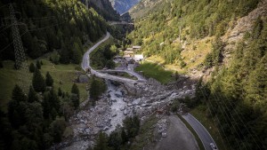 Raus geht es nur noch mit dem Hubschrauber