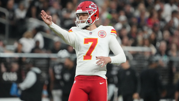 Zielt meist ganz genau: Harrison Butker auf dem Footballfeld