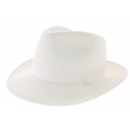 Fedora hat White felt