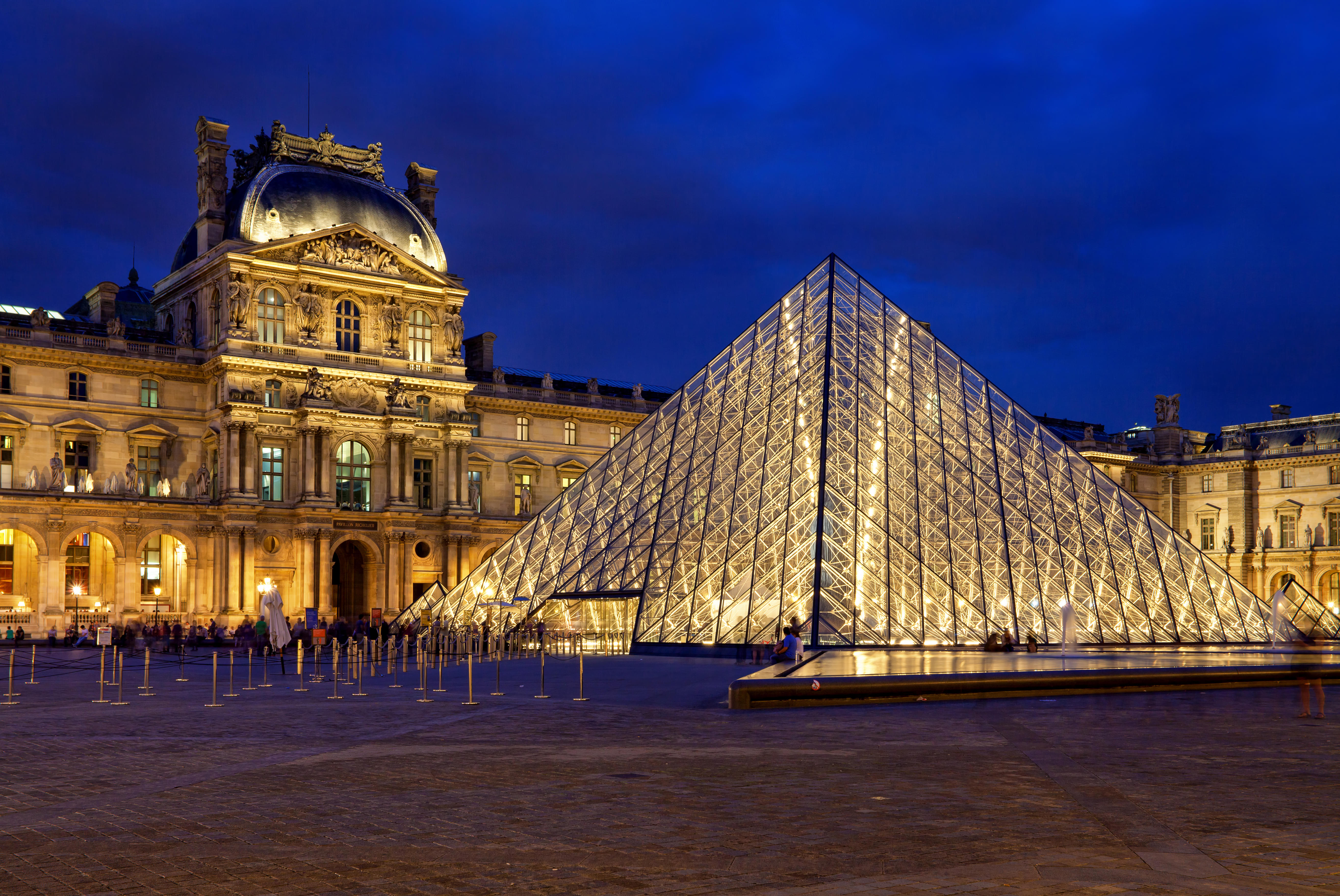 Paris Tour Packages | Upto 40% Off