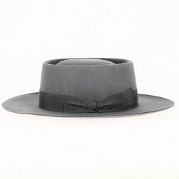 Grey auvergnat hat