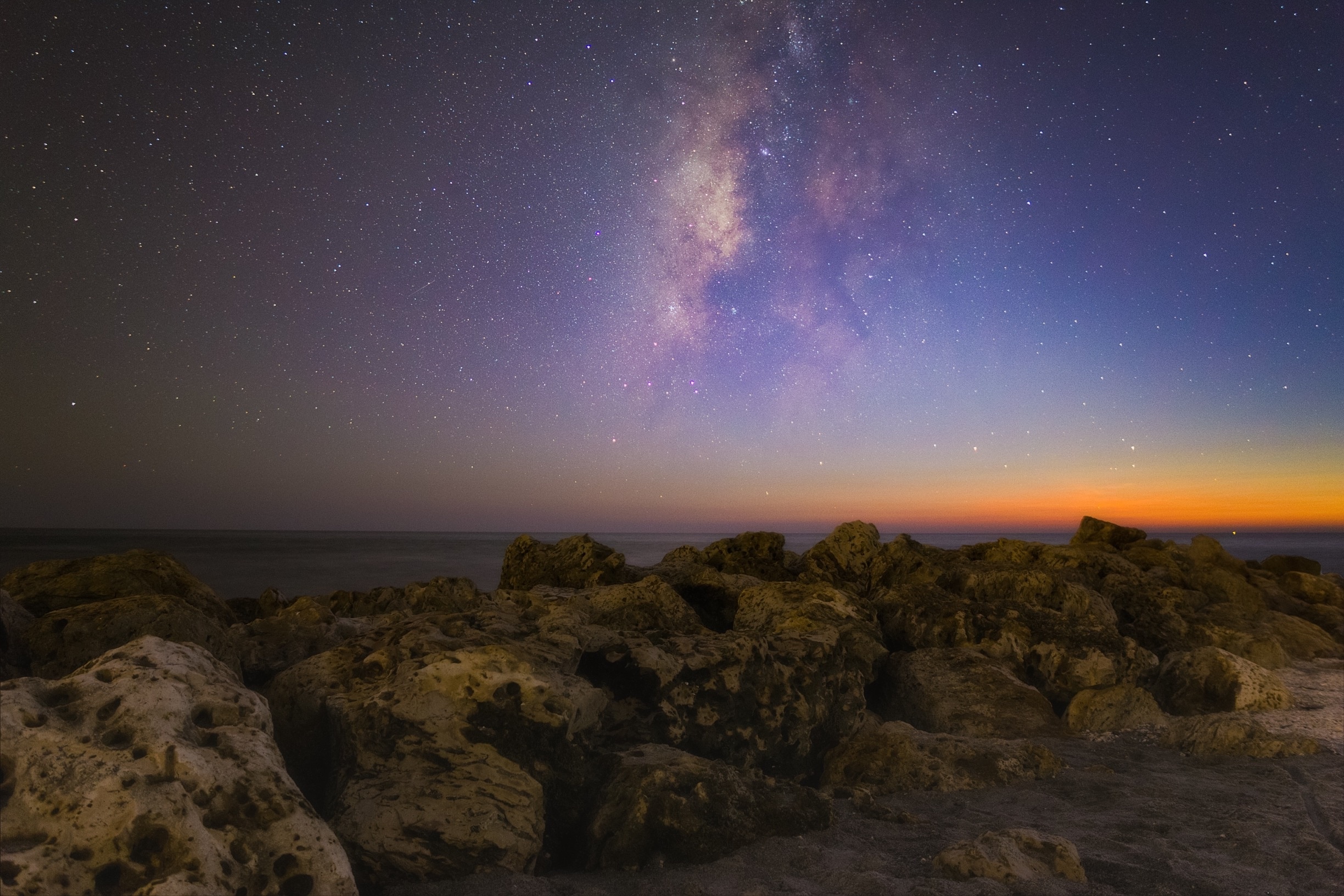 Milky Way at twilight. 
#beachtips