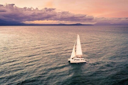 Sunset Sailing Cruise from Port Douglas