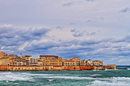 Siracusa (Ortigia) and/or NOTO private excursion from Catania