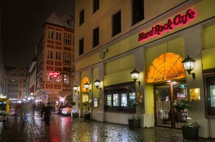 Hard Rock Cafe Munich Dining Experience