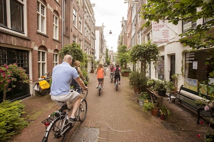 Amsterdam: Geführte Fahrradtour zu verborgenen Schätzen und Highlights