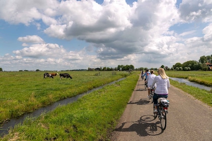 Amsterdam: Windmühlen, Käse und Landschaften E-Bike Tour