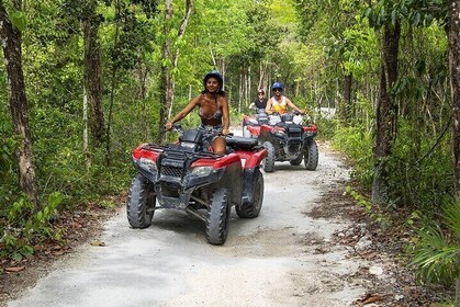 ATV-avontuur naar Mayan Jade Cavern plus snorkelen en lunch