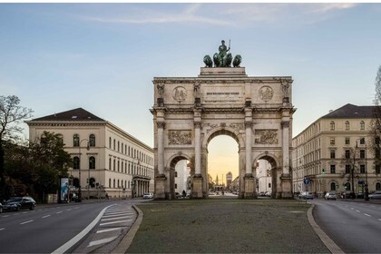 Munich : Private Walking Tour with A Guide (Private tour)