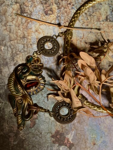 Design intitulada "Scythian gold neckl…" por Olga Kras, Obras de arte originais, Argila do polímero