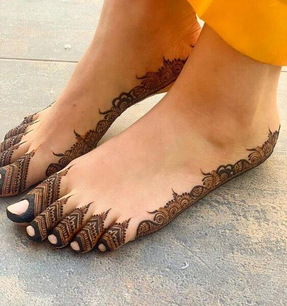 Foot Mehndi Design