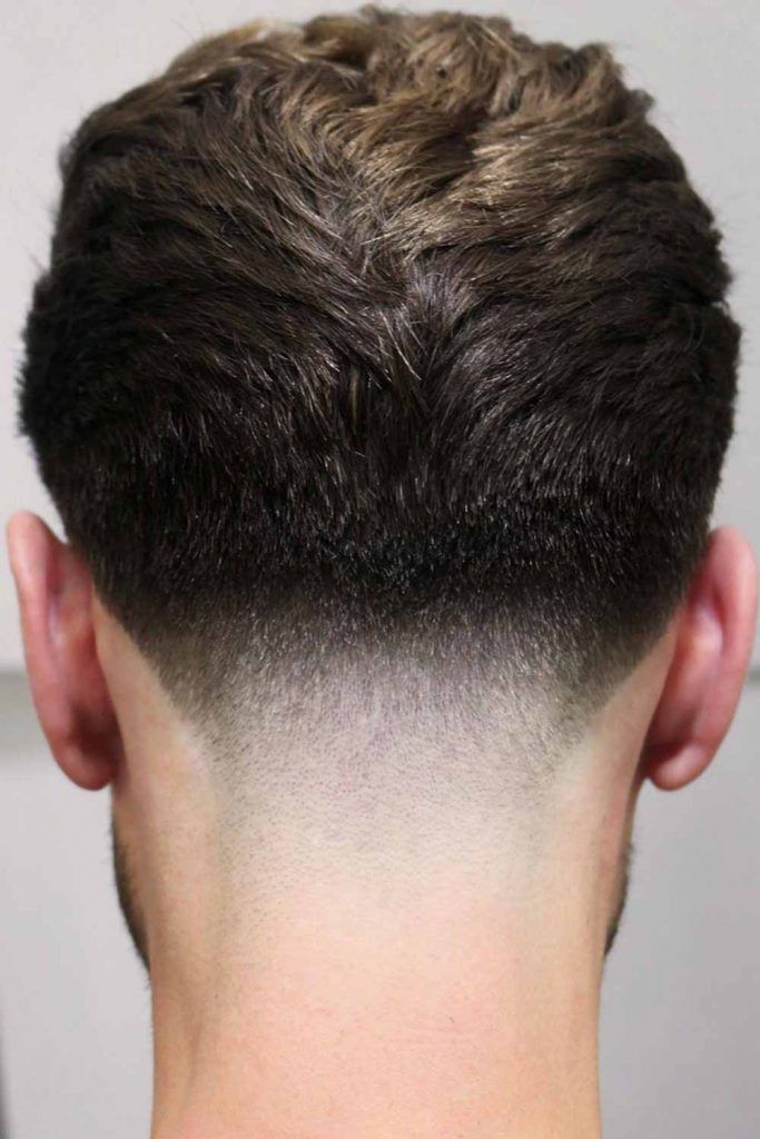 Slicked Ducktail Haircut #ducktaihaircut #retrohair #50shairstyles