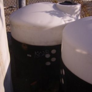 100 Gallon Polyethylene Vertical Holding Tank