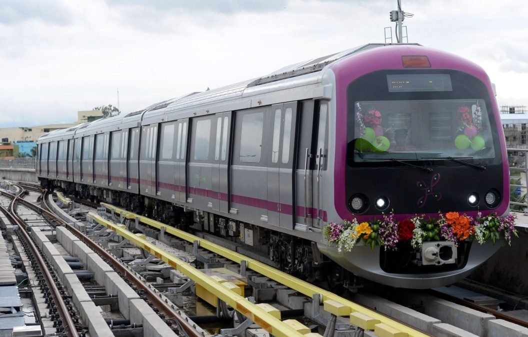 Bangalore Metro: Siemens & RVNL Consortium Bags Rs. 766 Crore ...