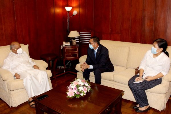 Ambassador of Myanmar to Sri Lanka calls on the Foreign Minister ...