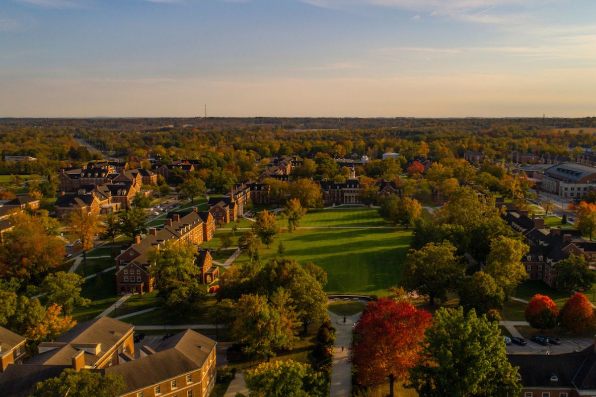 Miami University Campus Photo Using Hdr: A Vibrant Showcase