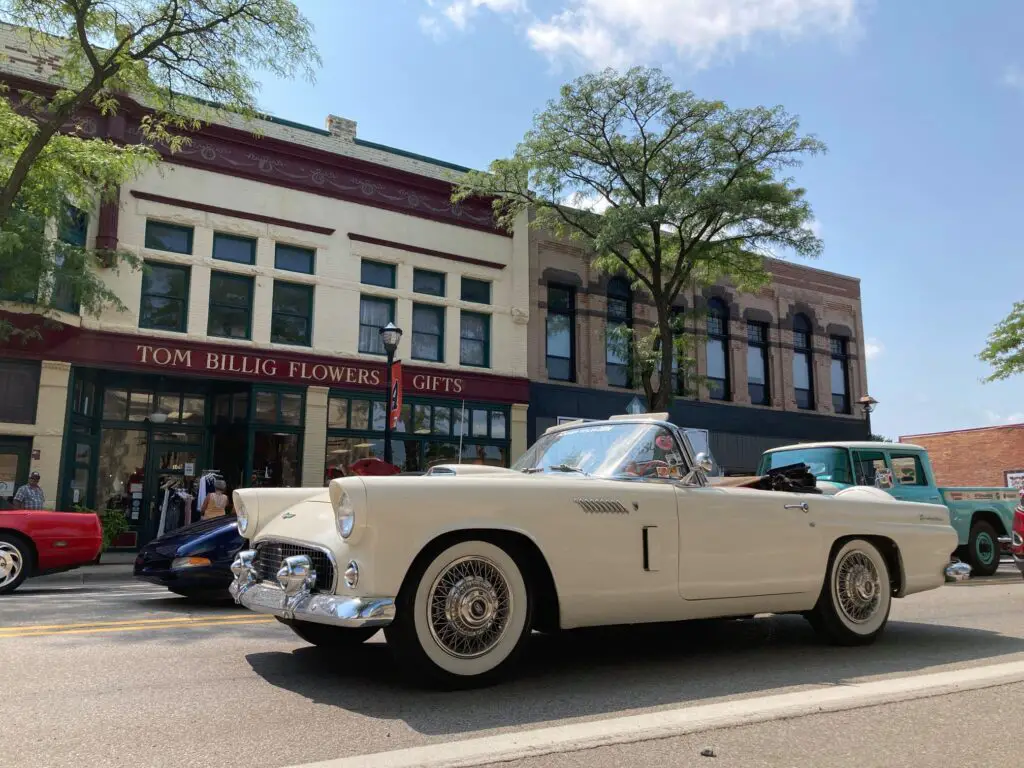 Old 27 Motor Tour - Courtesy Gratiot Chamber Of Commerce