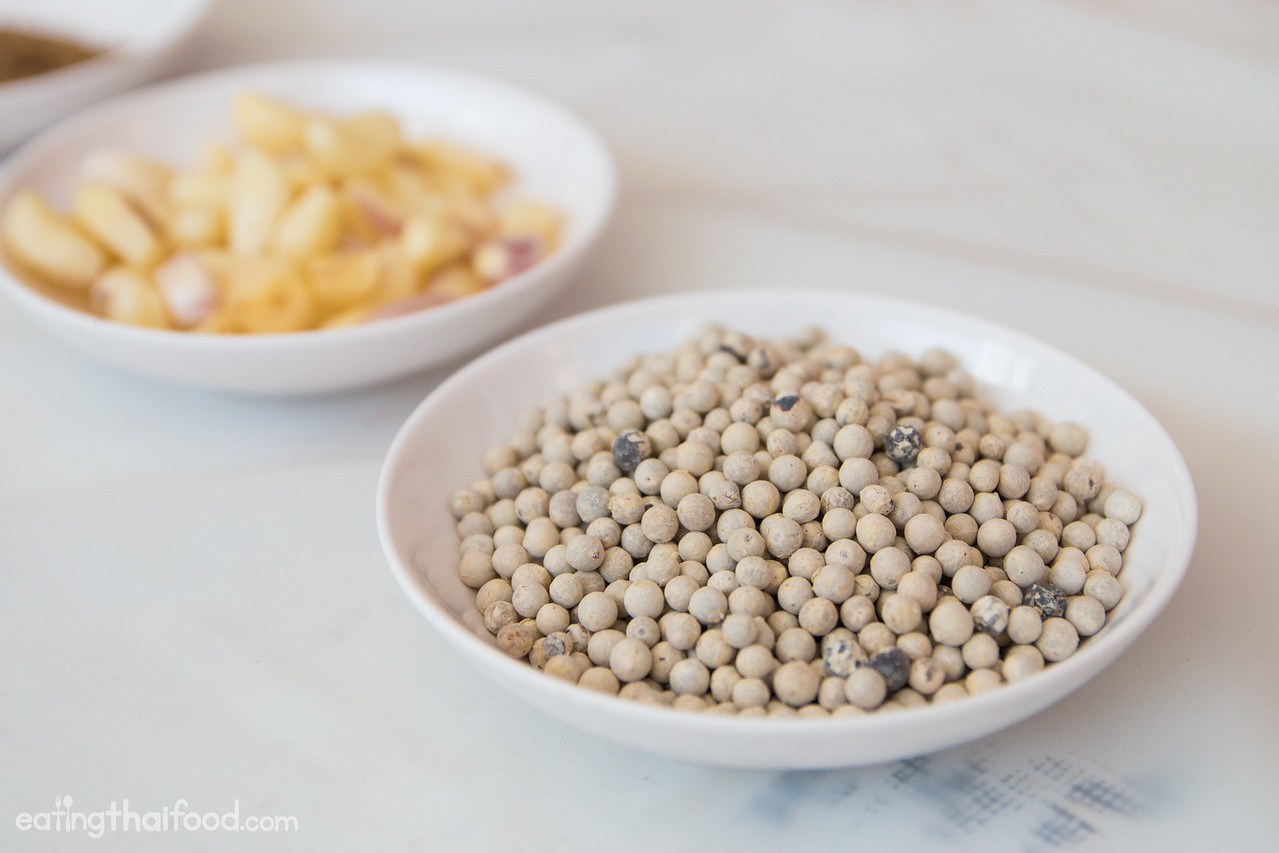 white pepper corns