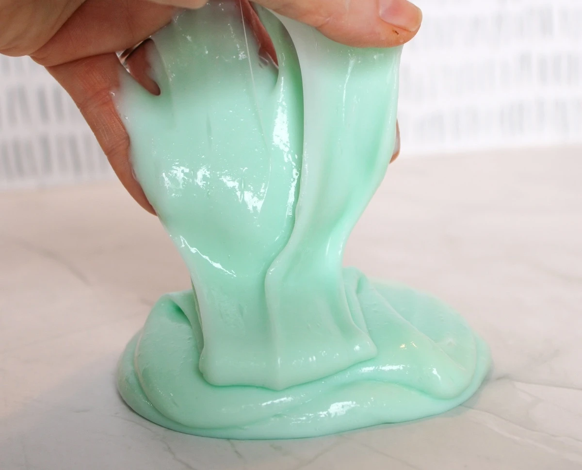 how-to-make-slime-laundry-detergent.jpg