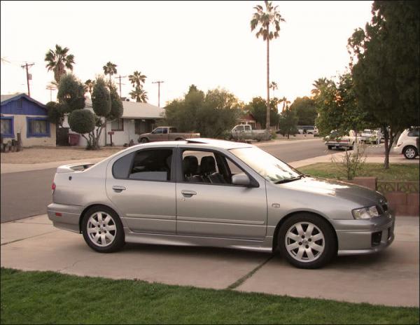 2002 Infiniti G20