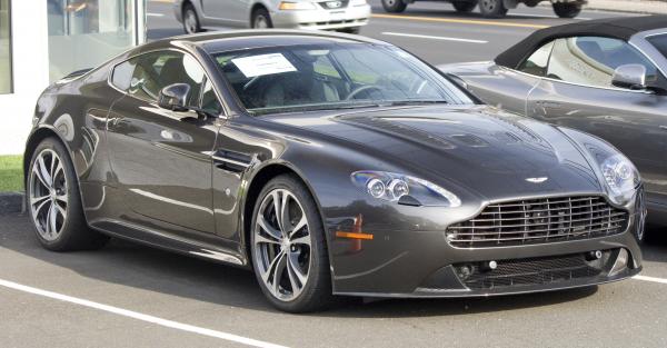 2012 Aston Martin V12 Vantage