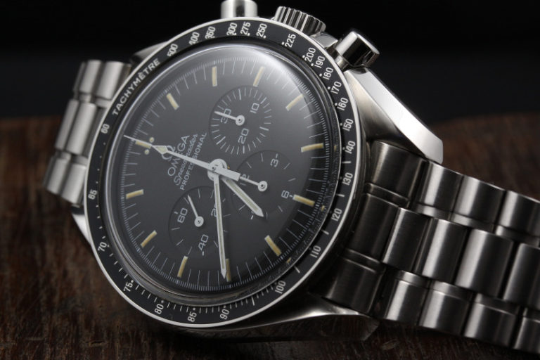 Omega Speedmaster Professionalional-12