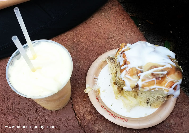 Warm cinnamon roll and LeFou's Brew at Gaston's Tavern