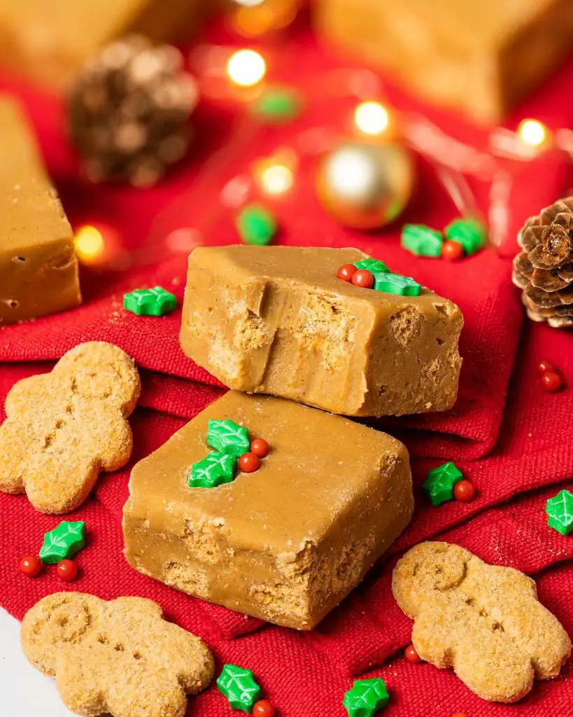 My gingerbread fudge is a festive delight! It is melt-in-your-mouth smooth and creamy, and packed with plenty of delicious spices perfectly reminiscent of the holiday favourite! Recipe by movers and bakers