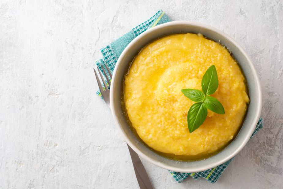 Polenta Schweizer Spezialitäten: 20 Typisch Schweizer Essen, Die Sie Probieren Sollten