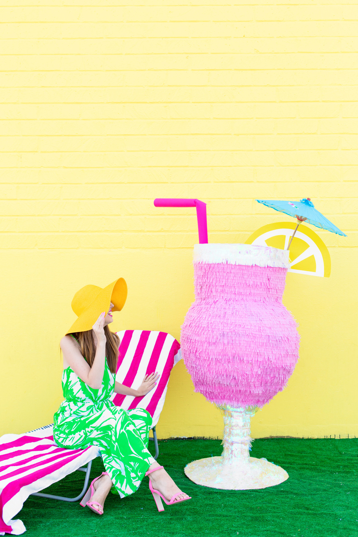 Pinata Diy
 DIY Tropical Drink Piñata Studio DIY