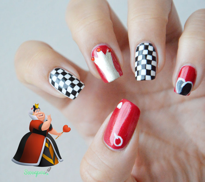 Queen Of Hearts Nail Art By Sweapee Nailpolis Museum Of Nail Art