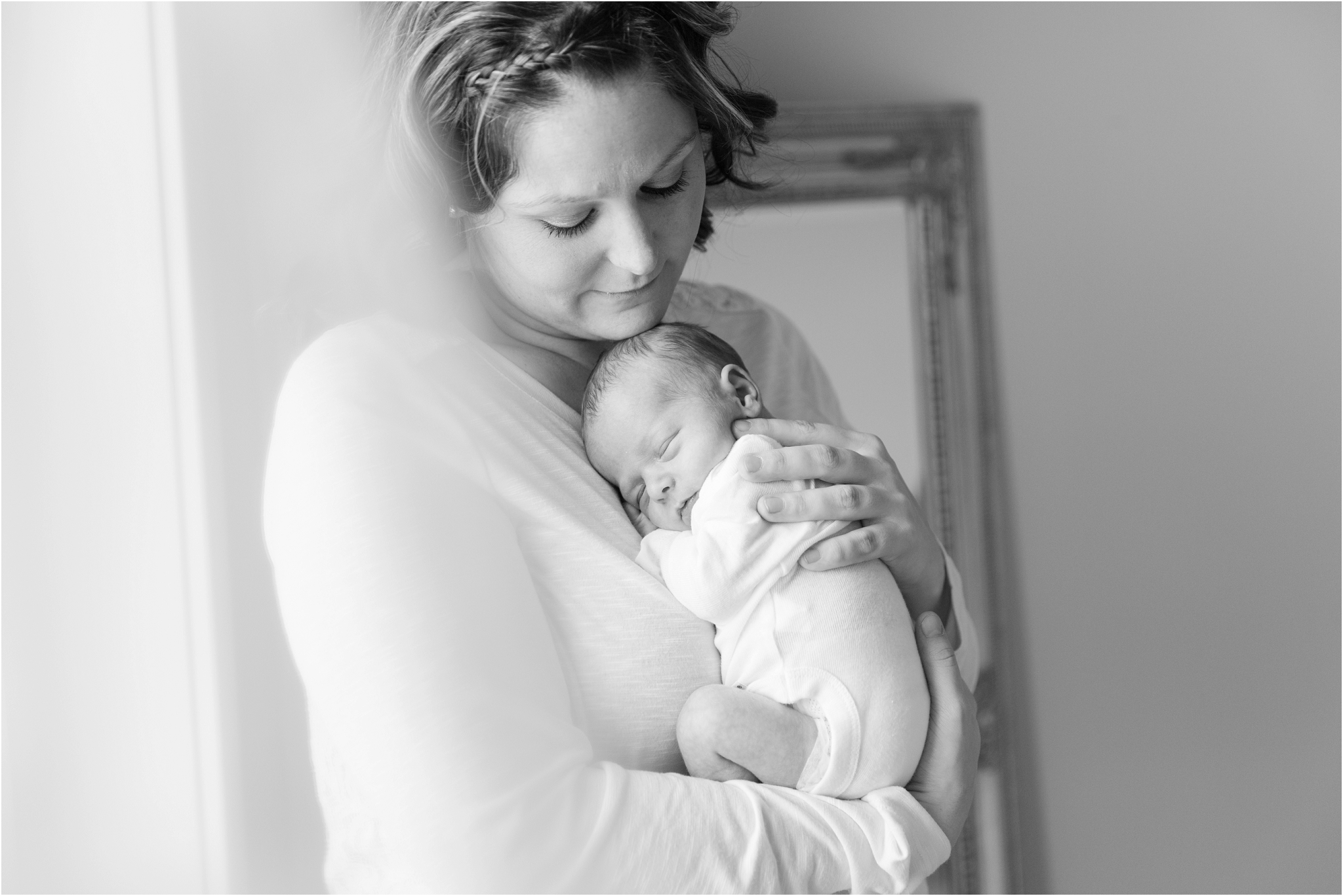 lifestyle newborn photos edmonton