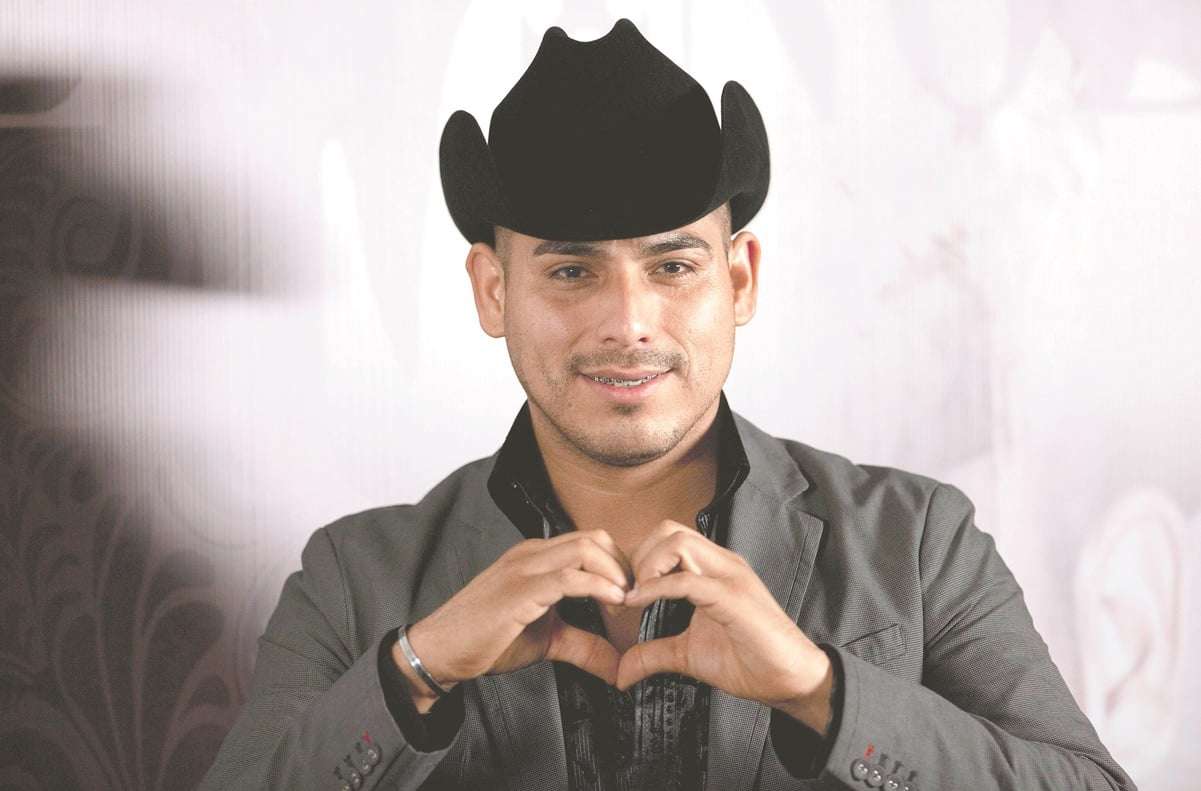 Espinoza paz is amazing musician