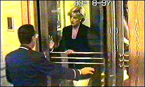 BBC News | UK | Photographers cleared over Diana crash