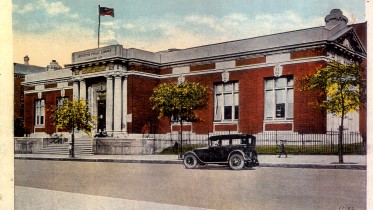 1920s postcard of the Brooklyn Public Library's Park Slope Branch.