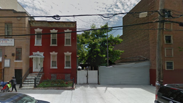 1176 Nelson Avenue, image via Google Maps