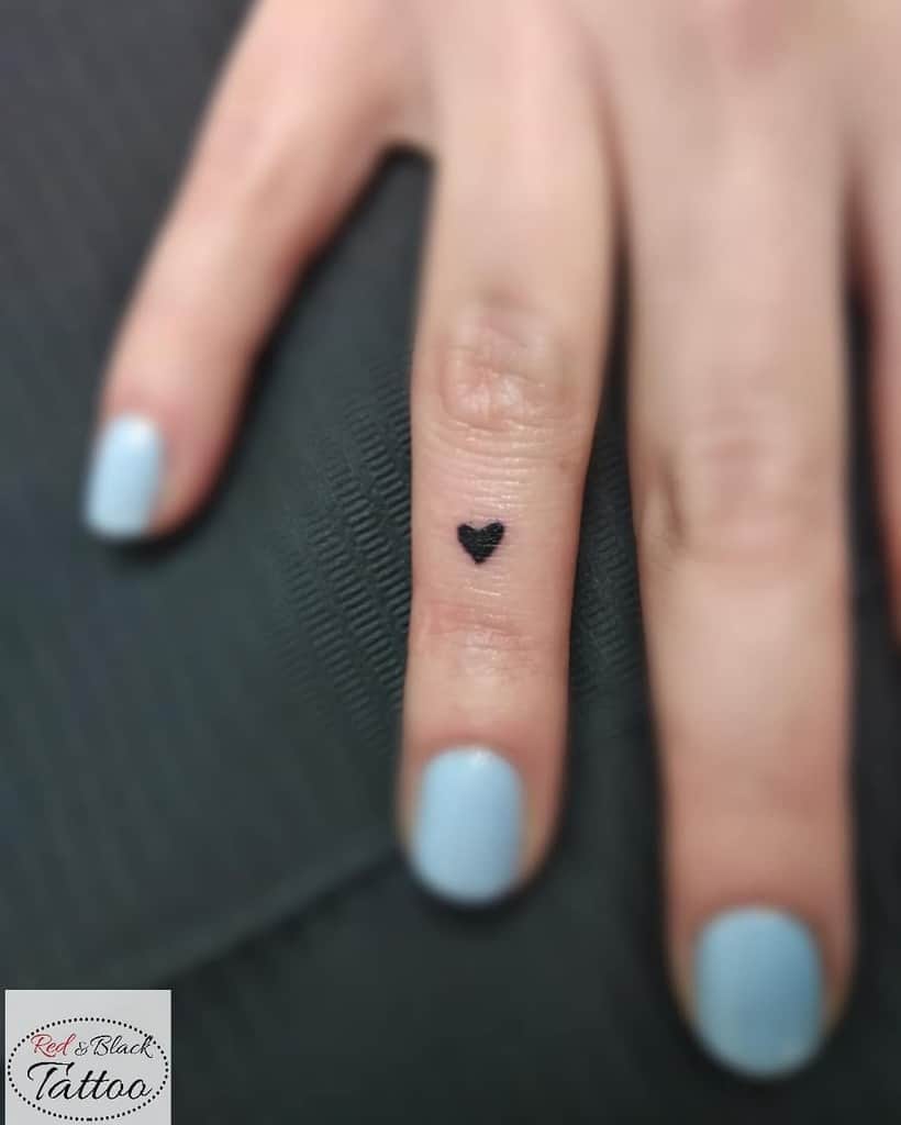 Small Black Heart Tattoos Red And Black Tattoo Zagreb